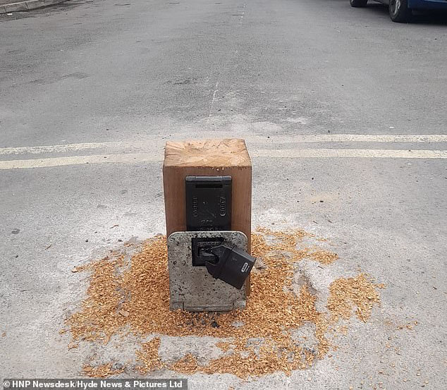 Oxford Residents Give LTN Bollards A Well Needed Haircut