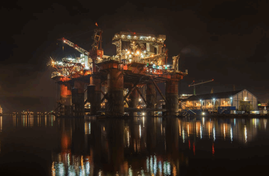 Oil Rig Parts Maker Nearly Completely Abandons Operations Due To ‘cult of carbon’
